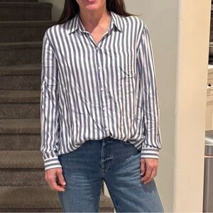 beachlunchlounge Blue and White Striped Top